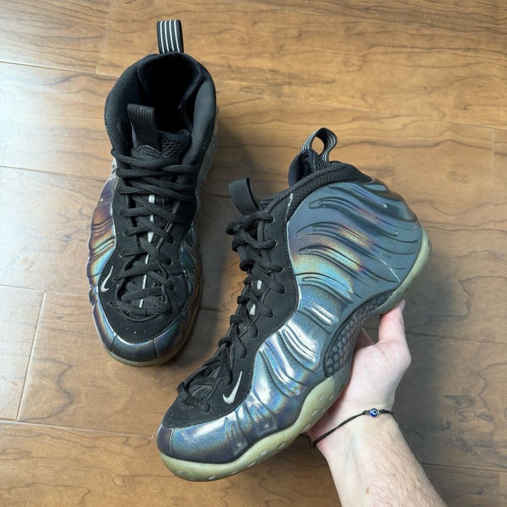 Nike Air Foamposite One Hologram Black Iridescent 314996-900 Men’s Size 9.5 - Picture 2 of 7